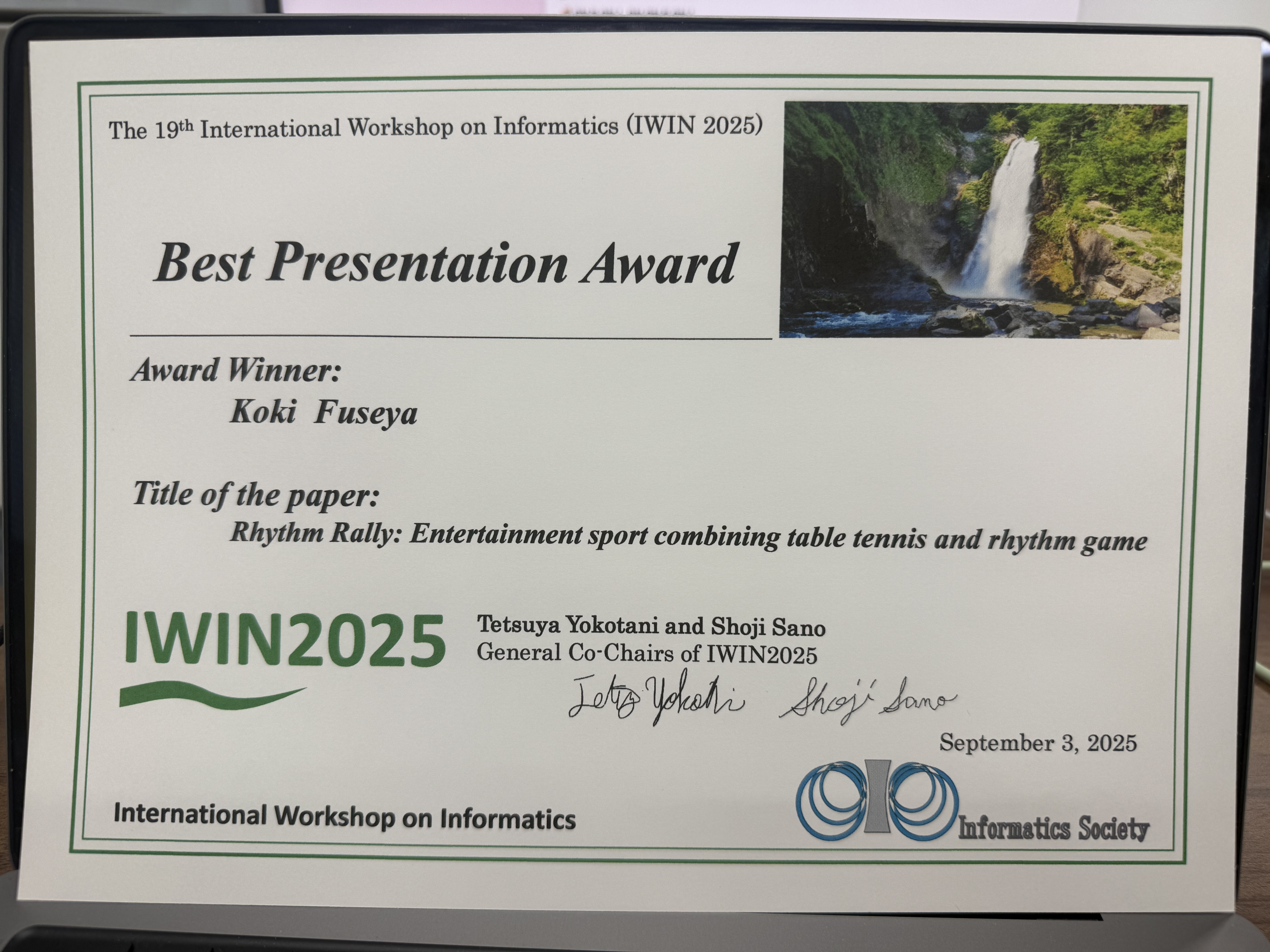 Best Presentation Award 証明書